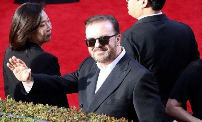 ricky gervais unveils jokes he would have been banned from telling