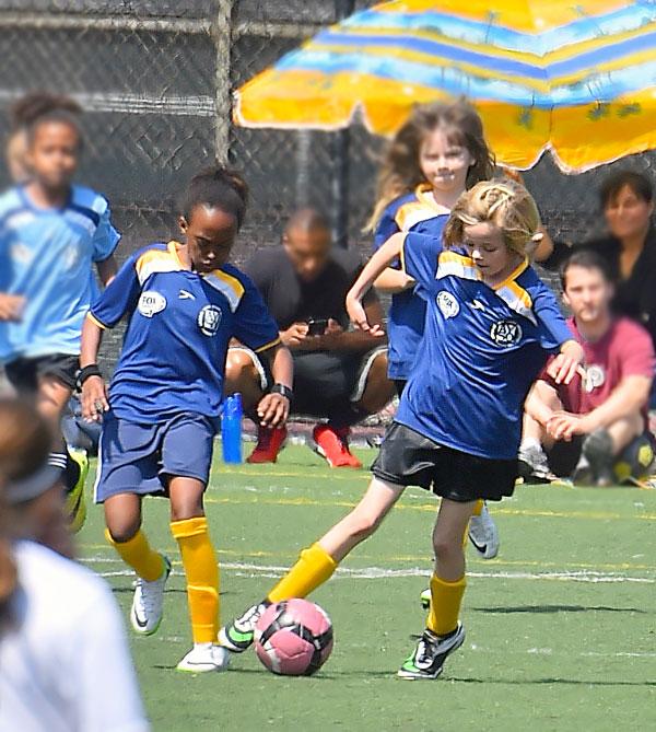 Zahara & Shiloh Jolie-Pitt Playing Soccer