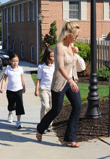 Kate Gosselin Runs Errands In Reading Pa