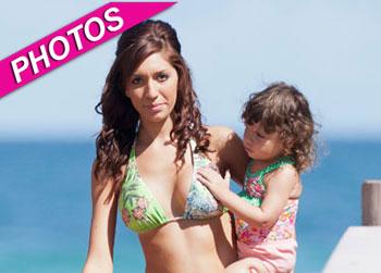 //tee mom farrah abraham bikini splash