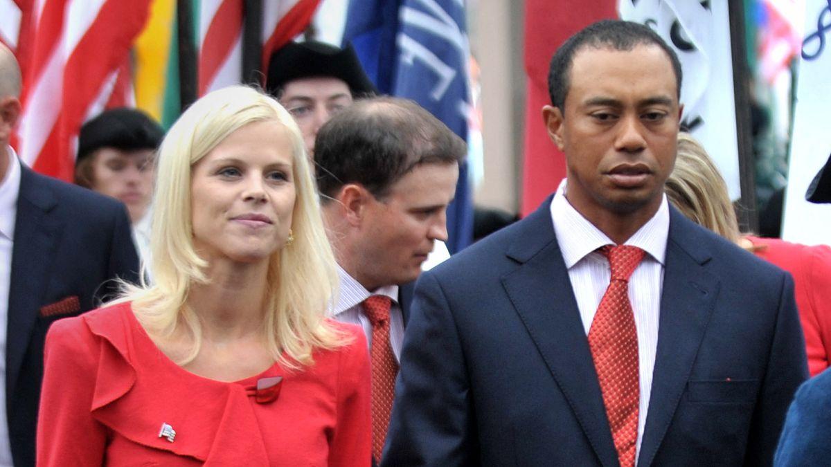 Photo of Tiger Woods, Elin Nordegren