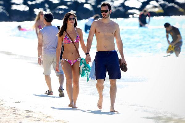 Desiree Hartsock & Chris Siegfried Hawaiian Honeymoon