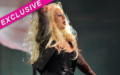 //christina aguilera weight