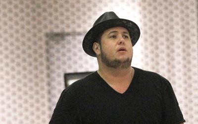 //ffn_bono_chaz_rak_exc__