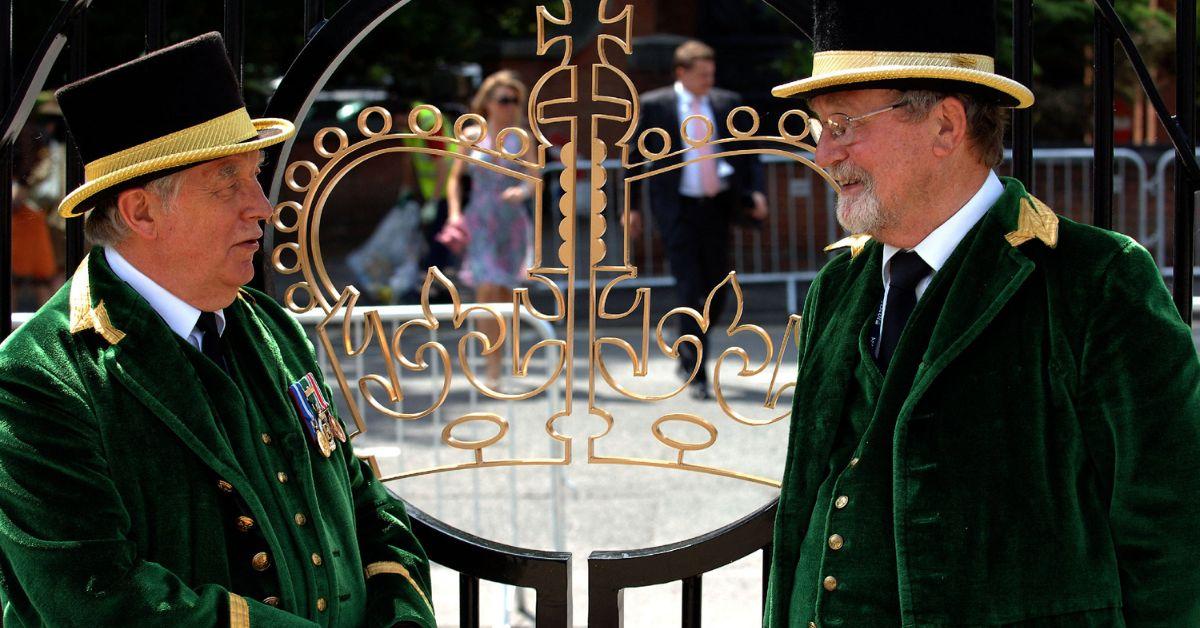 Photo of 2 royal staff