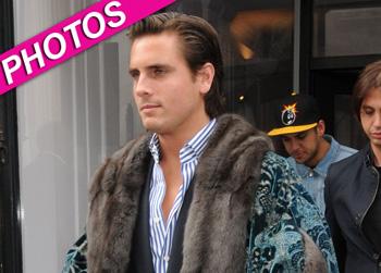 //scott disick coat london filming