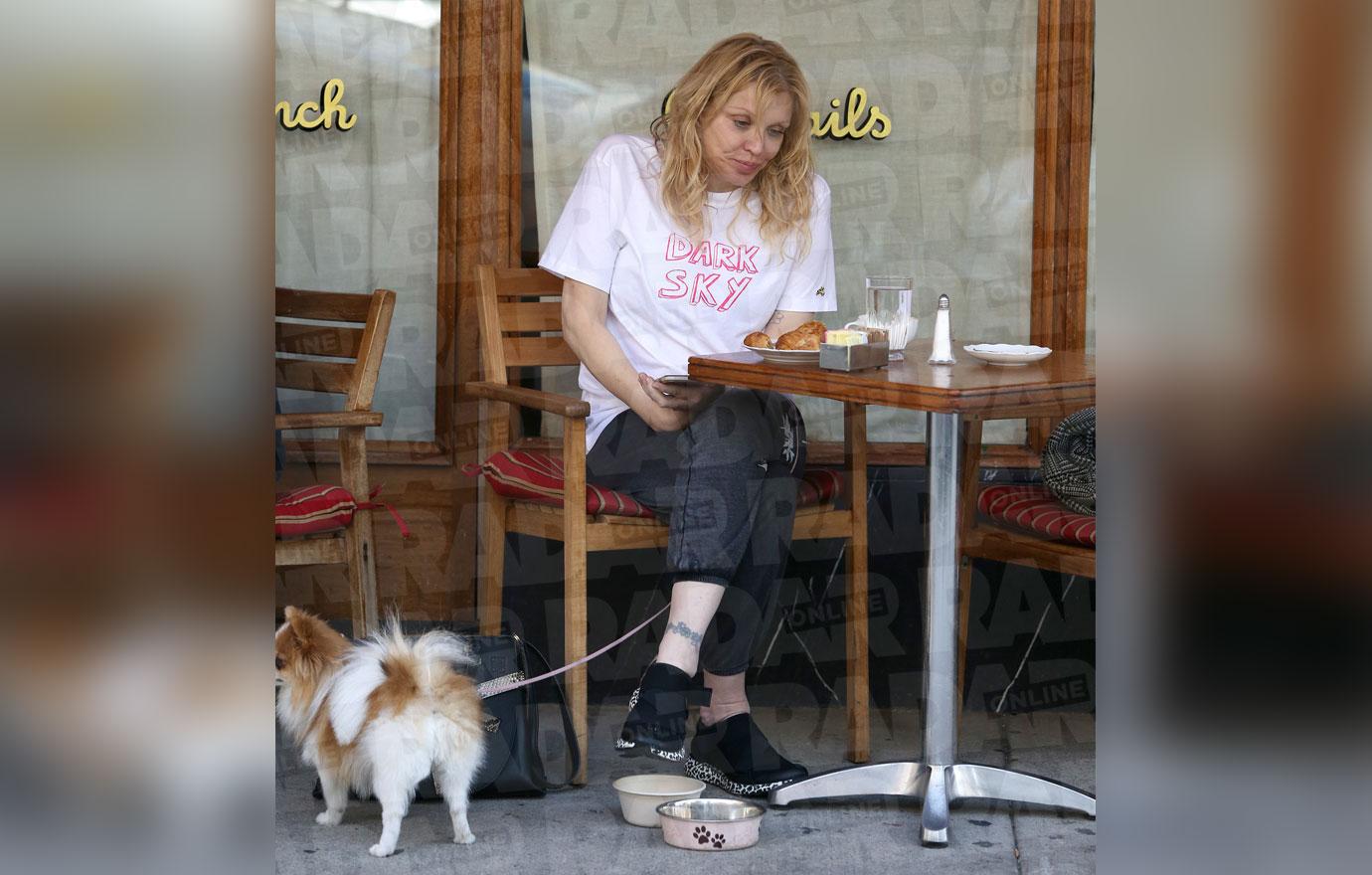 Courtney Love Puts Dog Poop On Restaurant Table In Bizarre Video