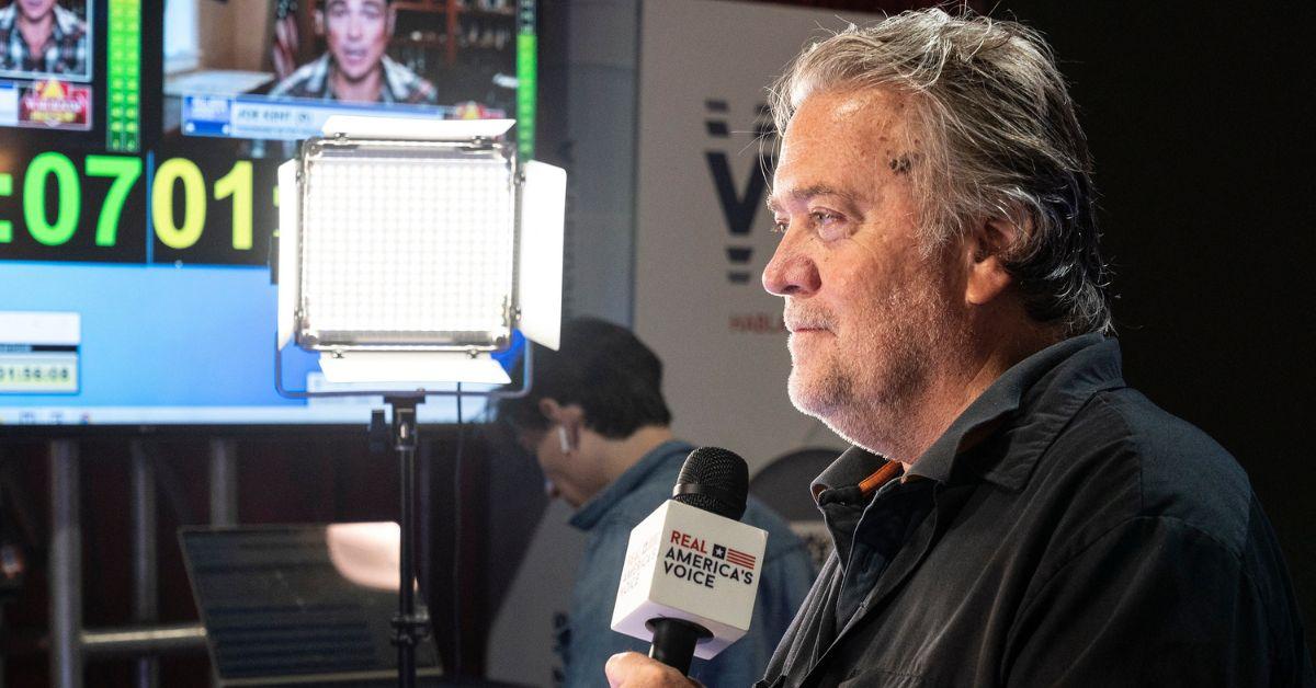 hawaii resident hijack steve bannon podcast slam show exploit wildfire jpg