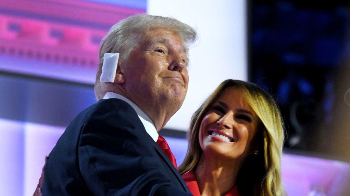 Photo of Donald and Melania Trump