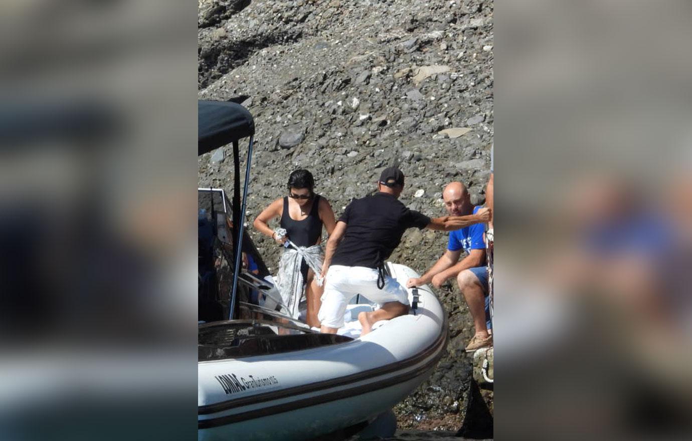 Kourtney Takes Boat Trip With Kids Amid Poosh Drama