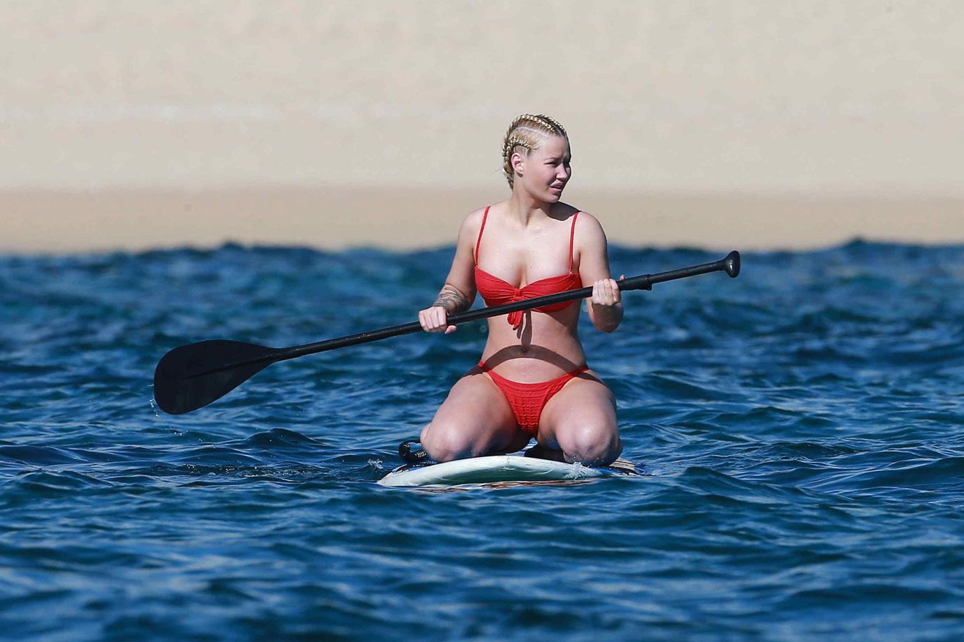 Iggy Azalea Plastic Surgery Bikini Butt Implant Cellulite