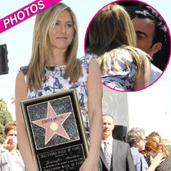 //jennifer aniston star walk fame splash wenn