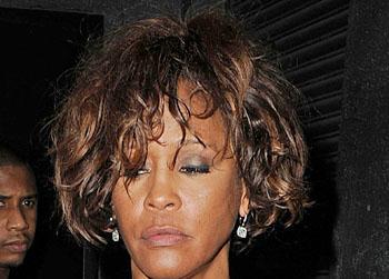 //whitneyhoustoncracked_wenn