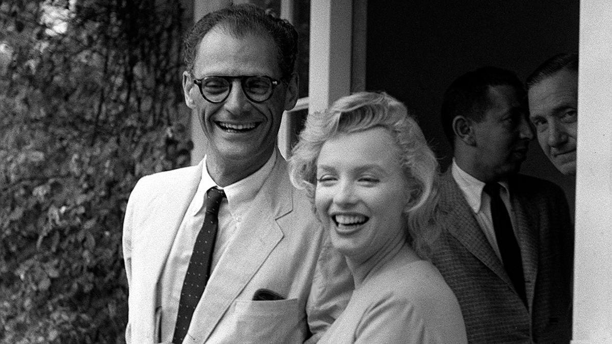 Photo of Arthur Miller and Marilyn Monroe