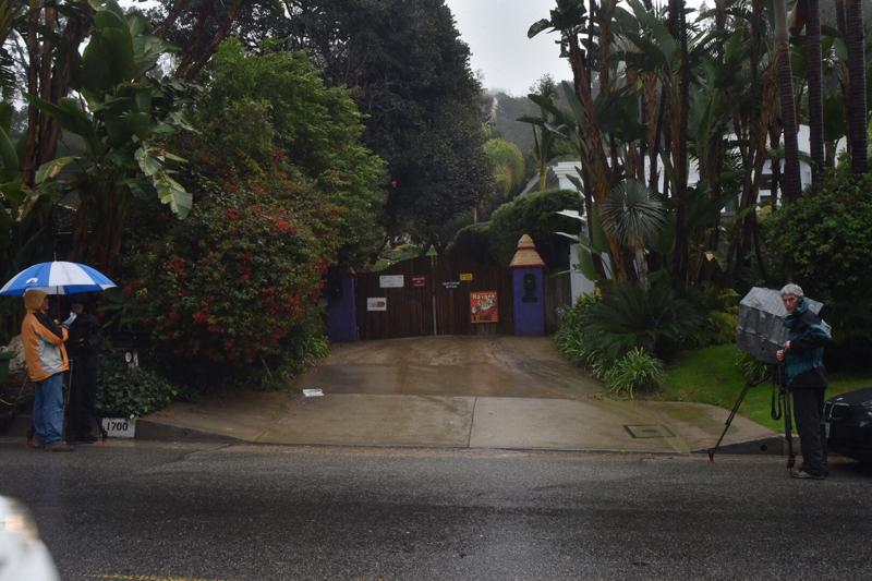 Carrie Fisher Debbie Reynolds Funeral Memorial Beverly Hills Home