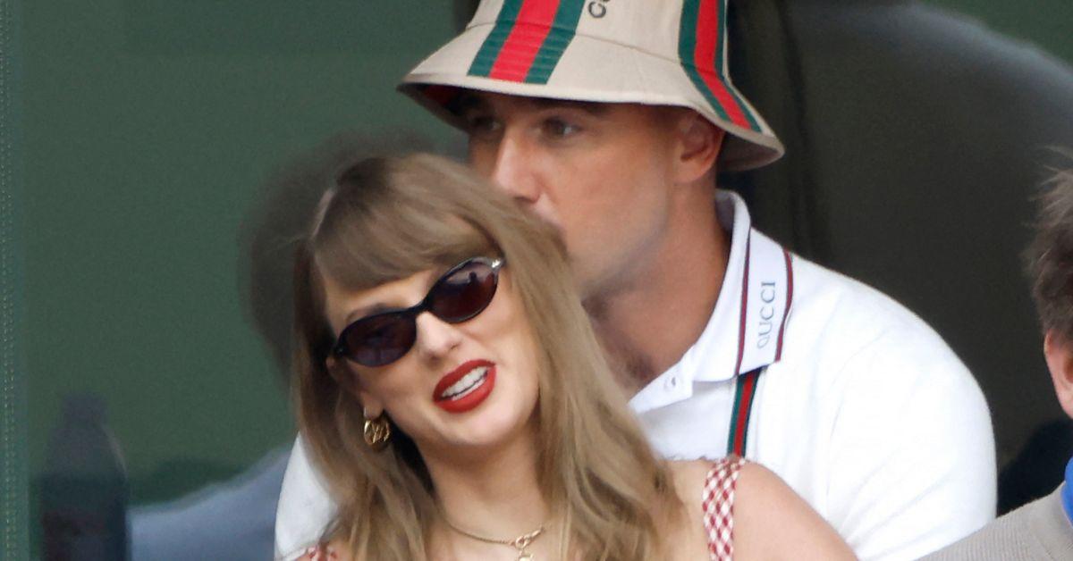 Picture of Taylor Swift and Travis Kelce.