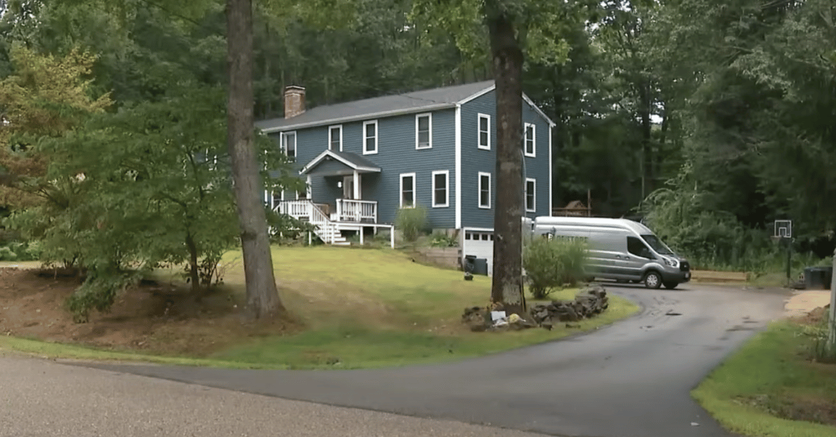 Photo of the Long home in Madbury, New Hampshire