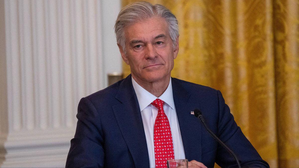 image of Dr. Mehmet Oz reportedly invited Jeffrey Epstein to a Valentine’s Day party in 2016.