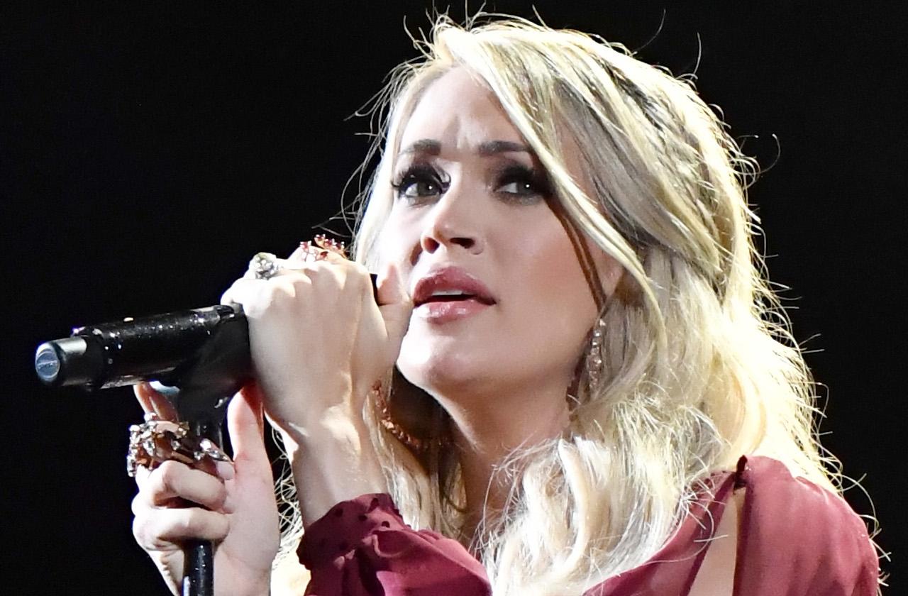 Carrie Underwood Talks About Voice Fears After Facial Injury