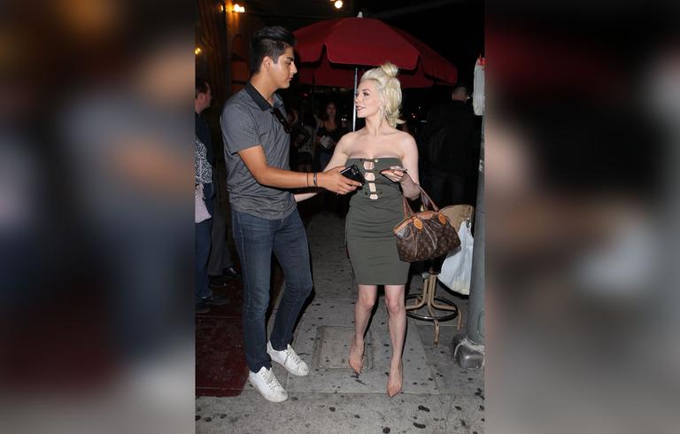 Pics Courtney Stodden Drunk Falling And Kissing Not Her Boyfriend 1627