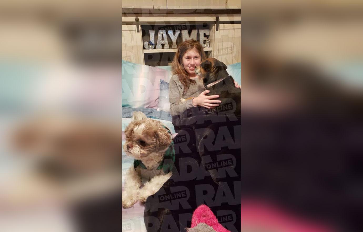 Jayme Closs Reunites With Family And Friends Photos