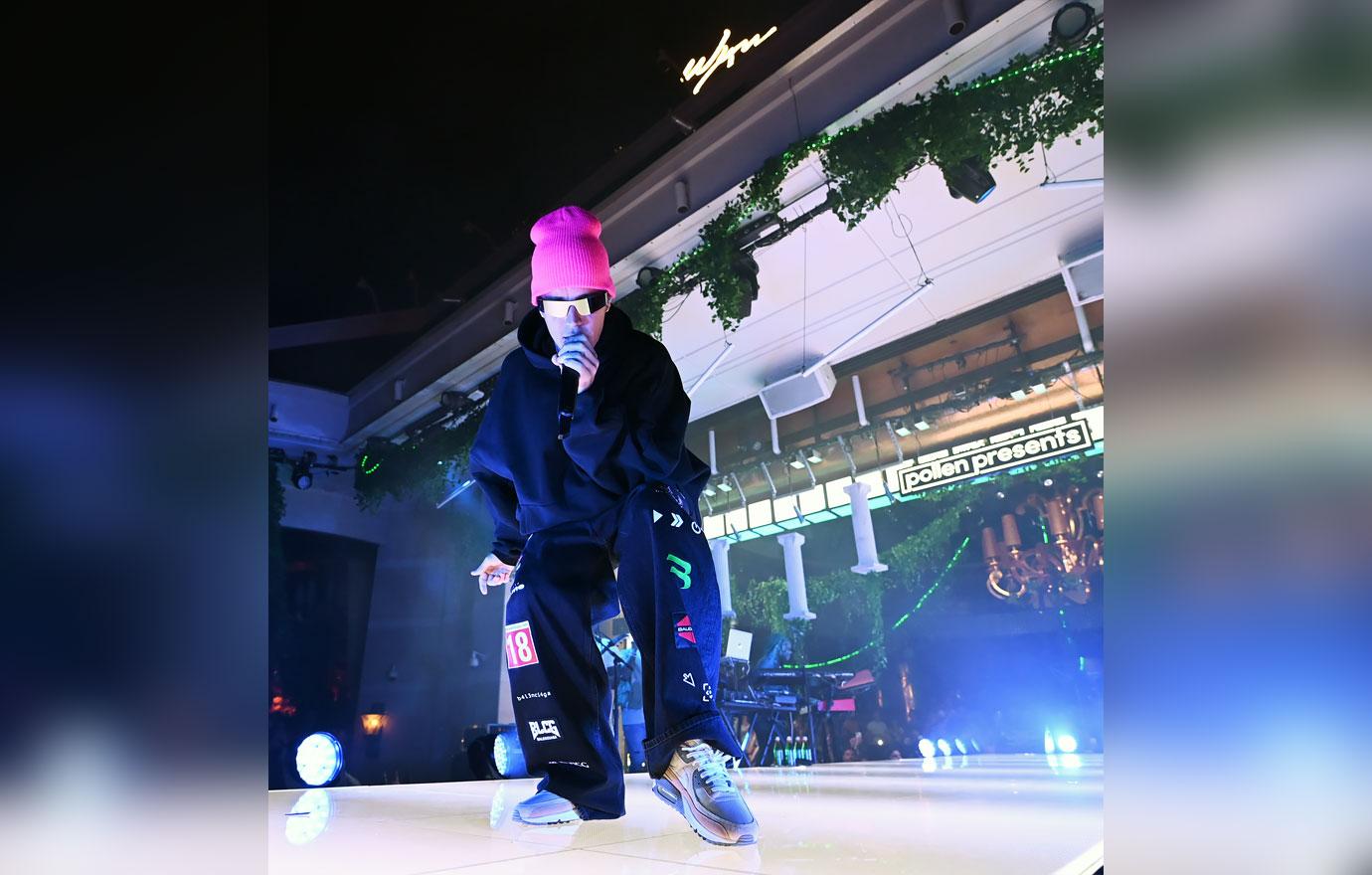 justin bieber performs xs nightclub at wynn las vegas