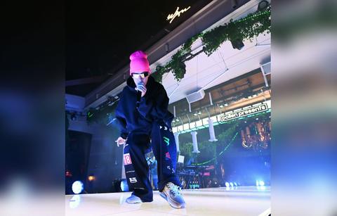 justin bieber performs xs nightclub at wynn las vegas