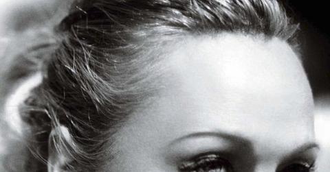 //pamela anderson vogue brazil