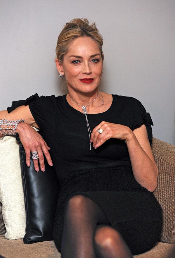 Sharon Stone Goes Completely Nude On The Cover Of Harpers Bazaar At 57 Years Old See The 6091