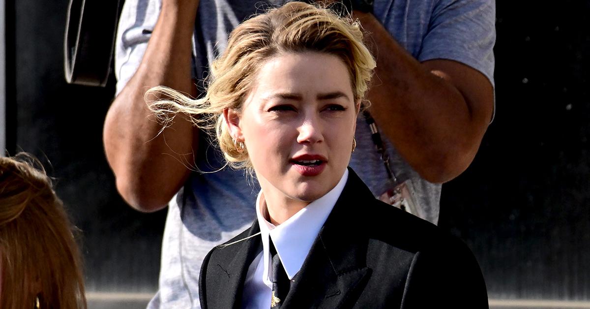 amber heard friend eve barlow kicked out live tweeting johnny depp trial