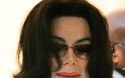 //michael jakcsoon wenn court