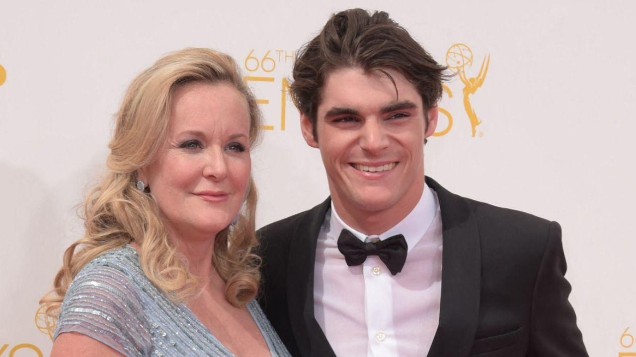 Photo of Dyna and RJ Mitte