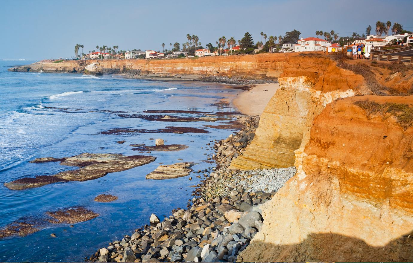 Sunset Cliffs Beach Coastline in Sunny San Diego, California