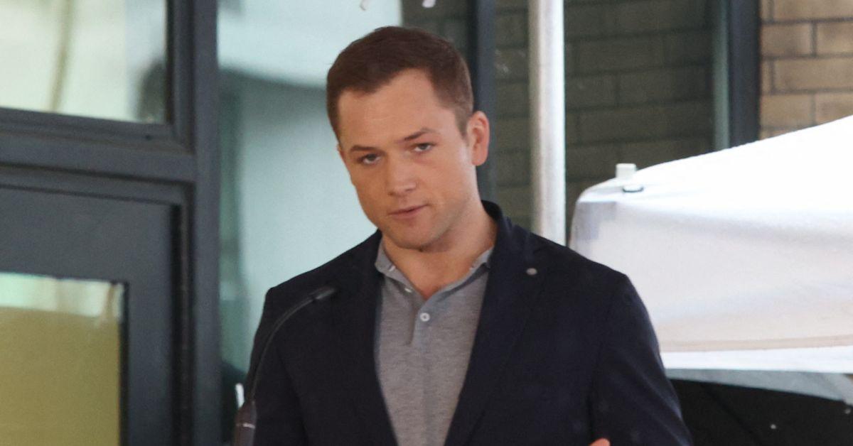 Celebrities Who Took Breaks From Social Media in 2023