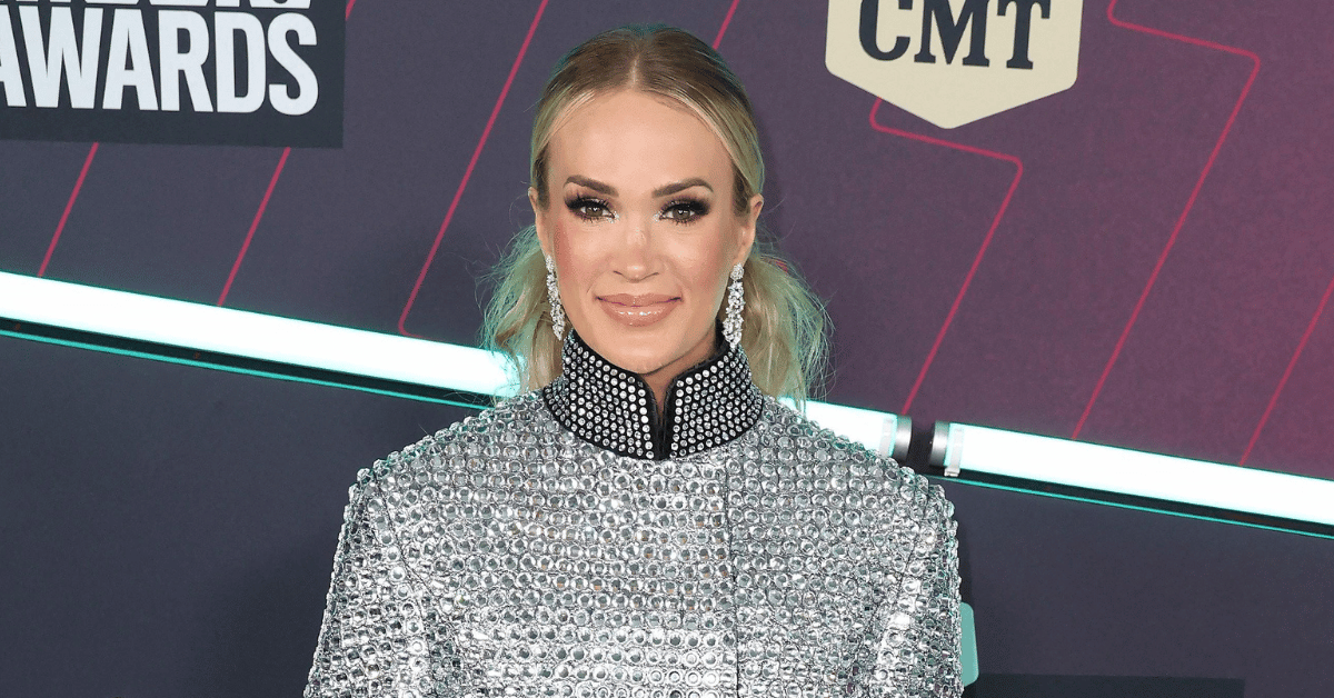 Carrie Underwood Stealing Trick Out of Taylor Swift's Playbook to