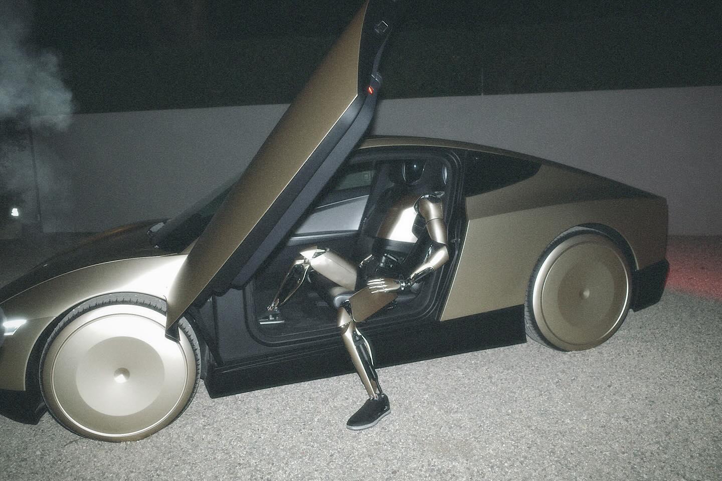 kim kardashian tesla robot pics ig