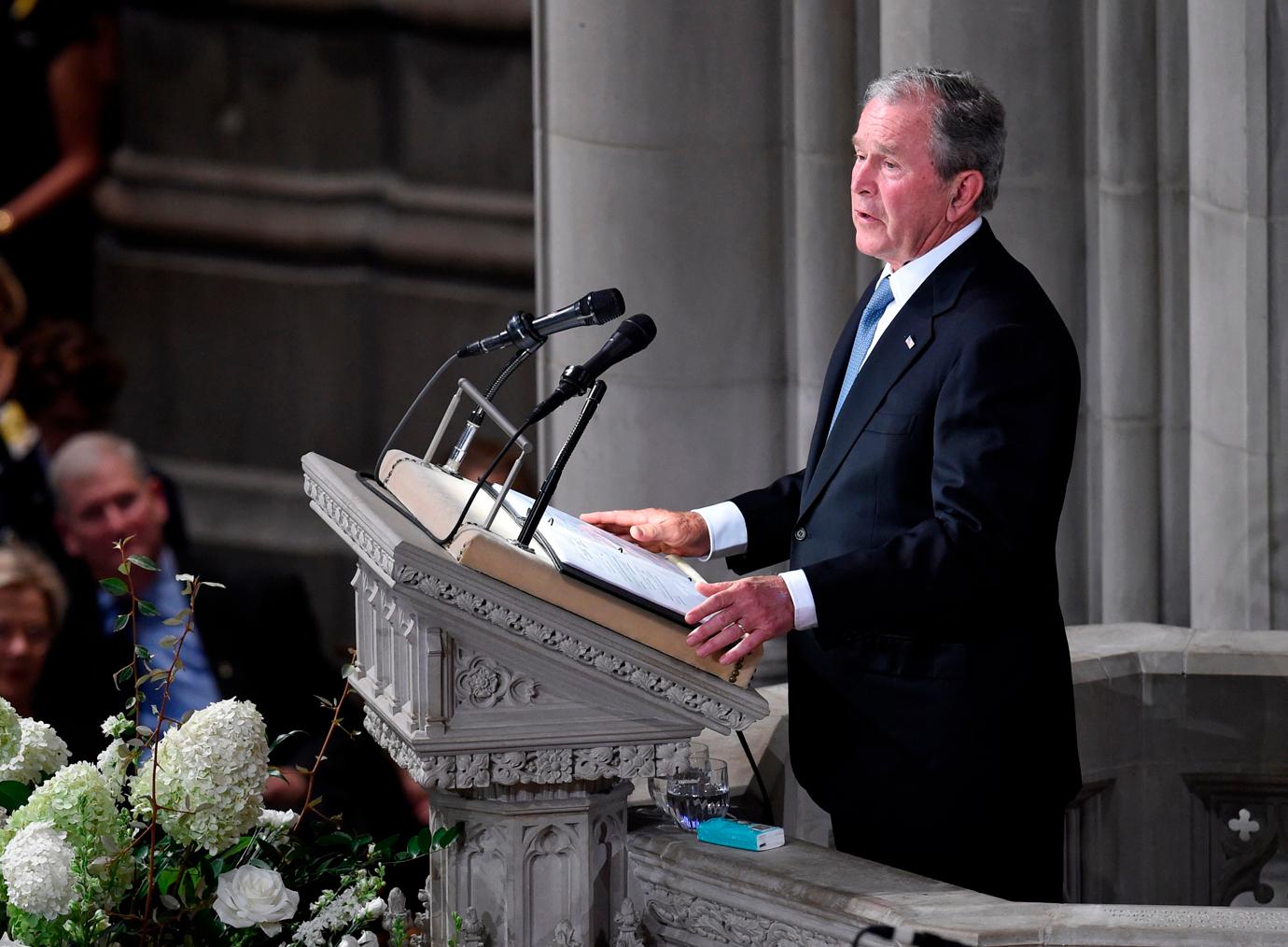 John McCain Memorial Service Famous Friends Say Goodbye