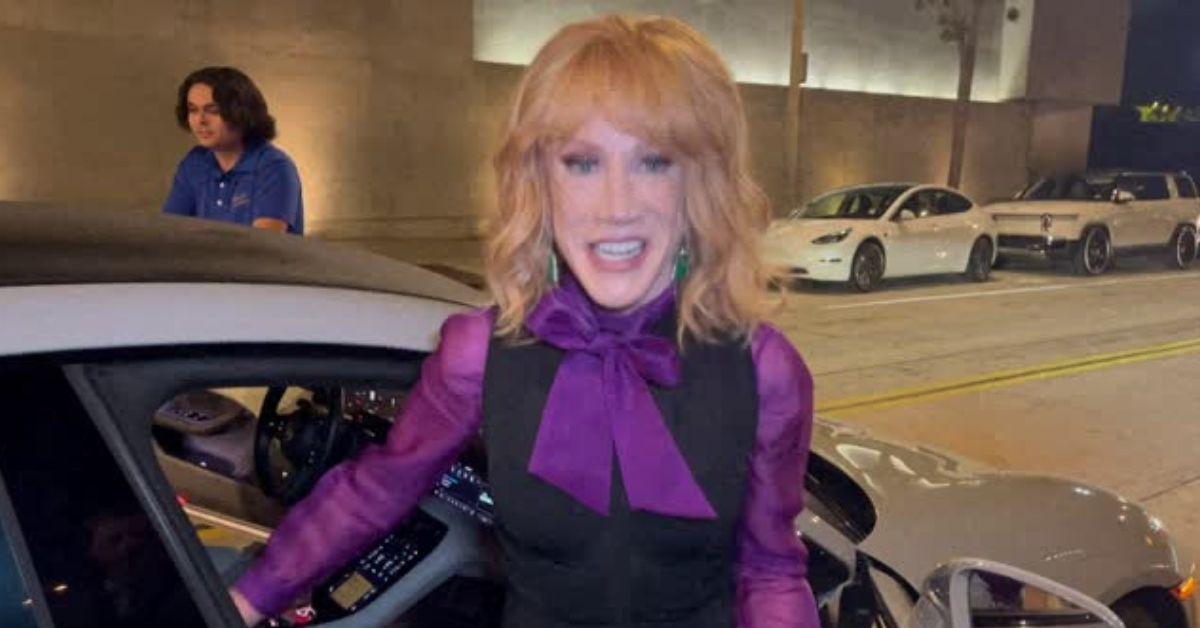 A Beverly Hills cosmetic surgeon commended Griffin's facelift for keeping her look natural.