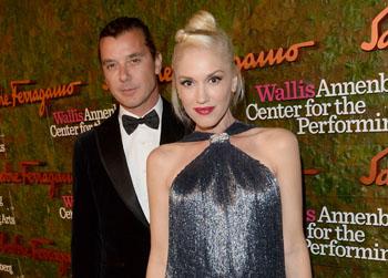 Pregnant Gwen Stefani baby bump happy relaxed