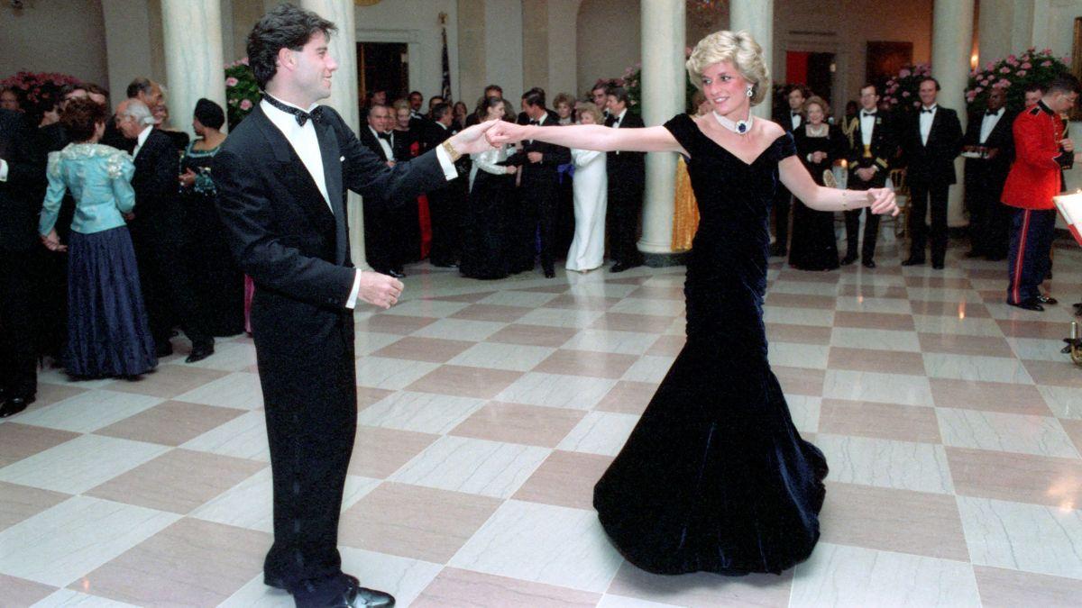 Photo of Princess Diana and John Travolta