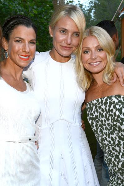 //jessica seinfeld cameron diaz kelly ripa attends baby buggy summer dinner hosted by jessica jerry seinfeld and rag bone