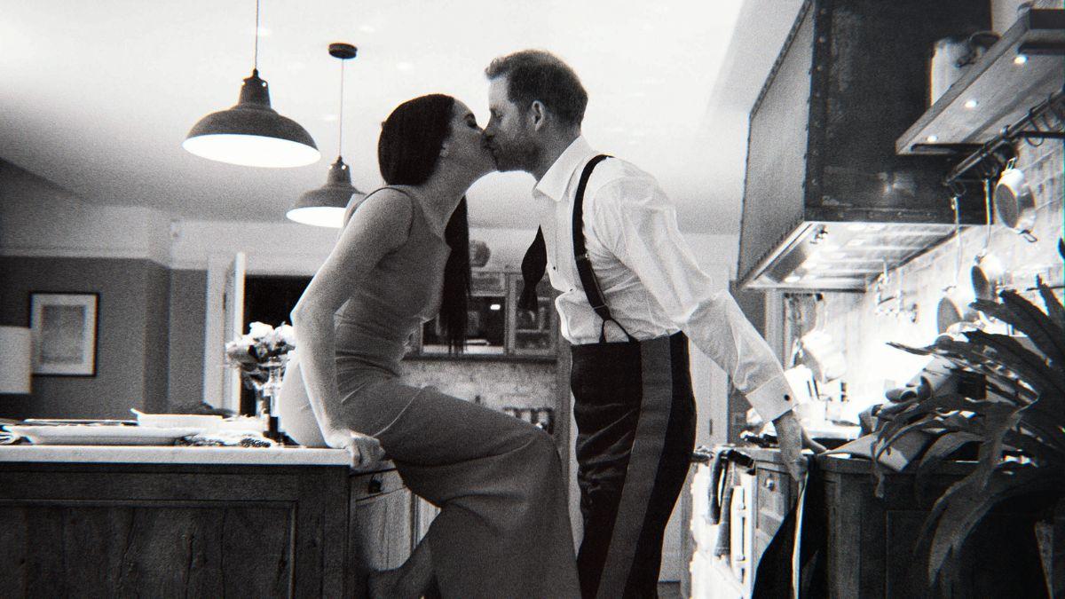 Photo of Prince Harry and Meghan Markle
