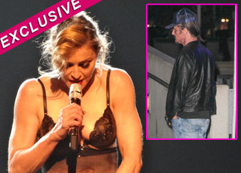 //sean penn flirt madonna splash