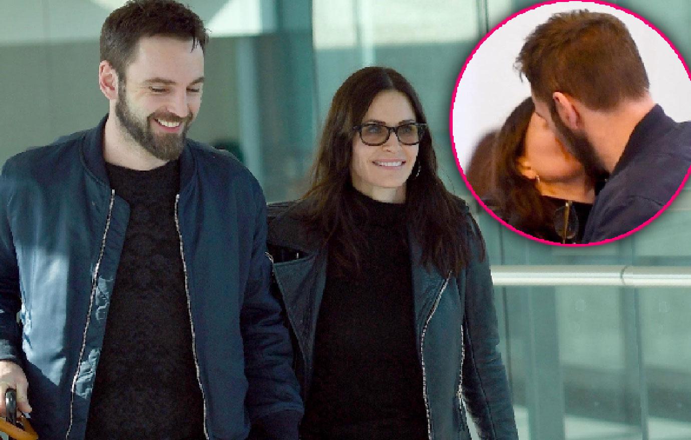 //courteney cox johnny mcdaid pda after bff jennifer aniston split pp