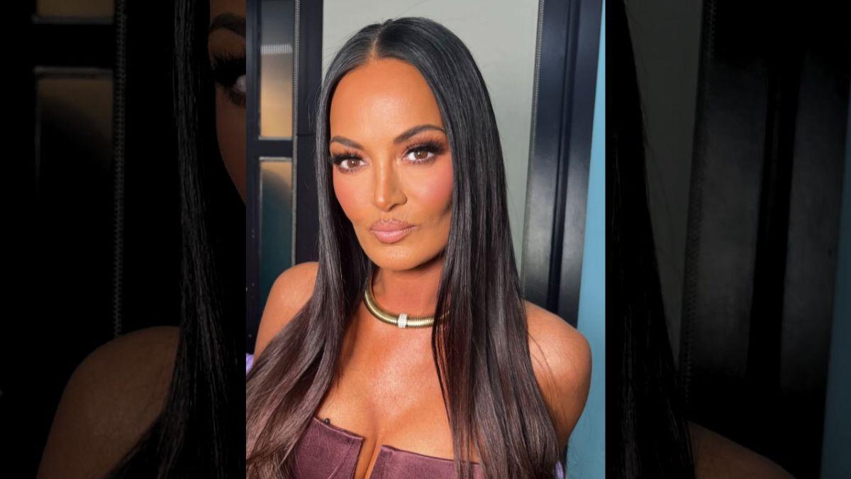 Photo of Lisa Barlow