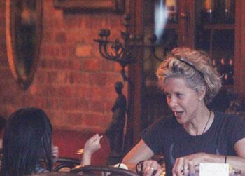 //meg_ryan_ _splashnews