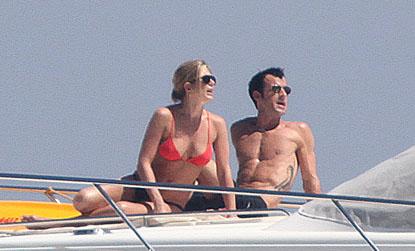 //jennifer aniston justin theroux capri