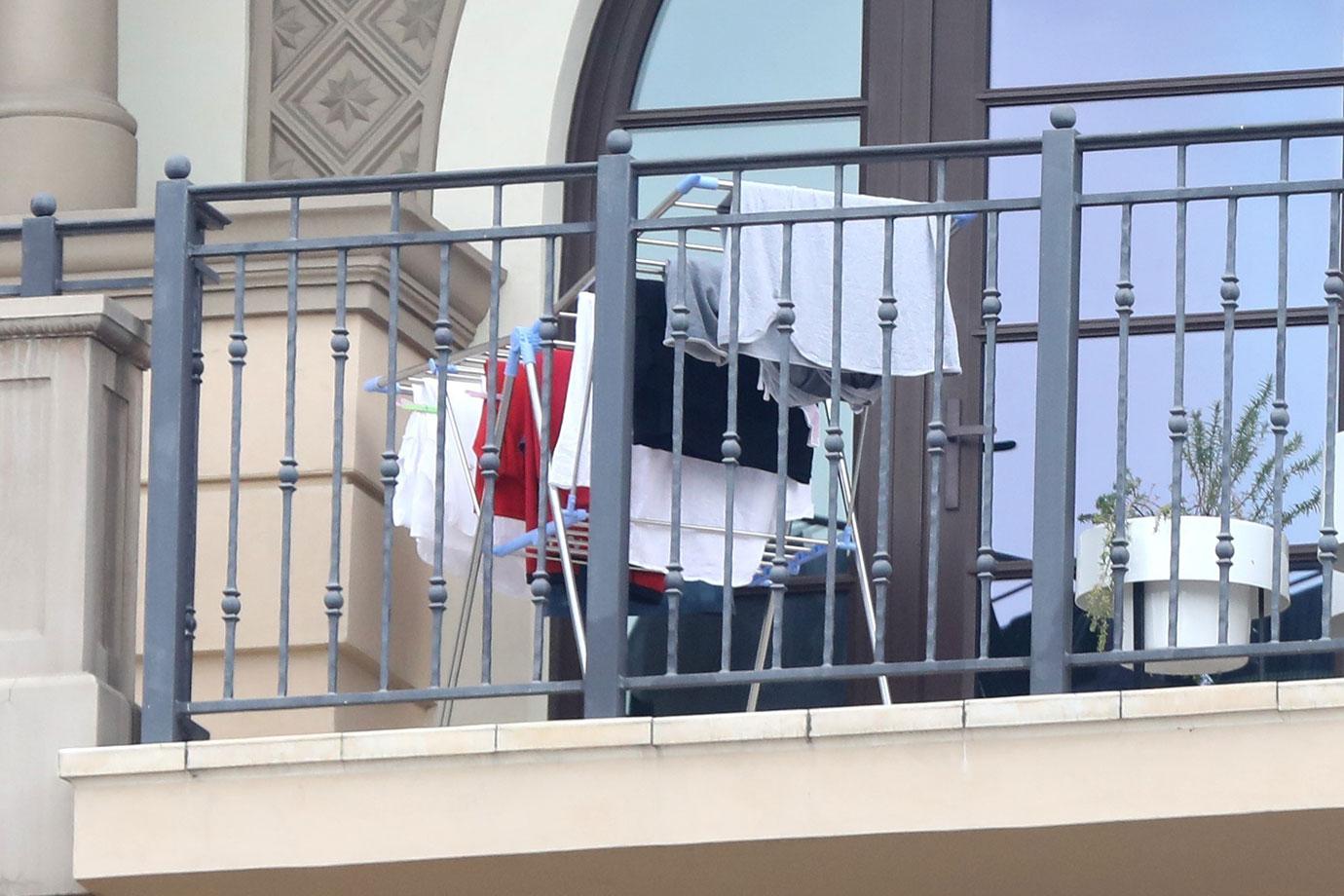 PICS] Justin Bieber Underwear Balcony Hotel -- Singer Moved Out Of