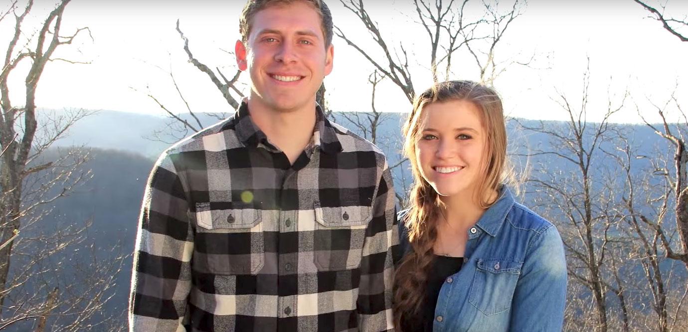 //joy anna duggar pregnant before wedding proof counting on