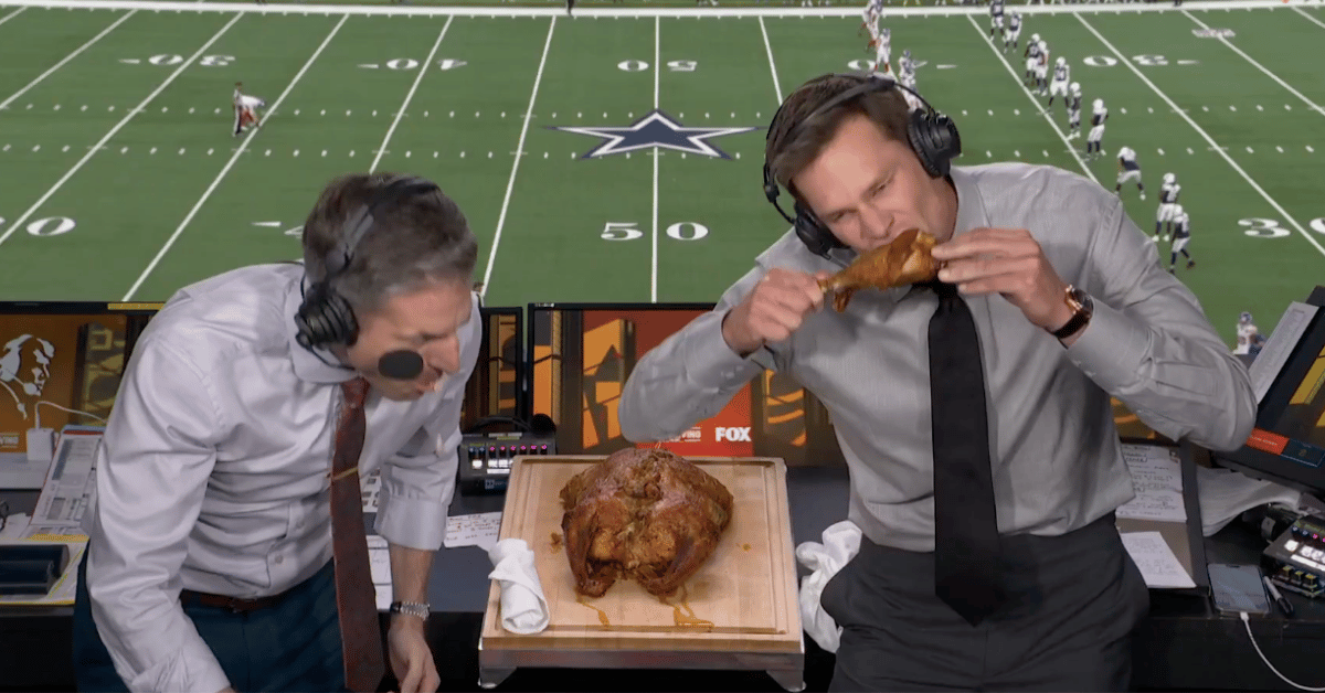 tom brady thanksgiving day on air gaffe